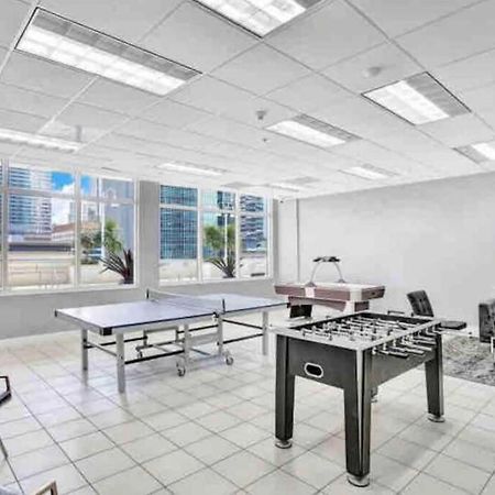Luxurious Private Unit With Parking Lägenhet Miami Exteriör bild